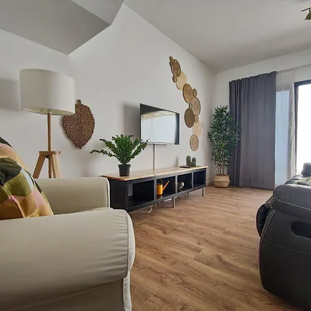 Volkkanrentals Casiopea * كوستا تاغيسي