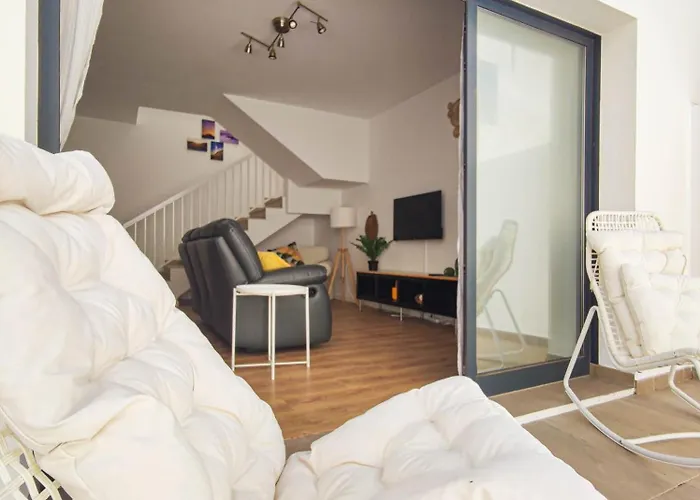 Volkkanrentals Casiopea Villa