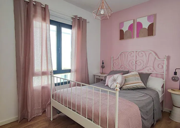 Volkkanrentals Casiopea Villa *